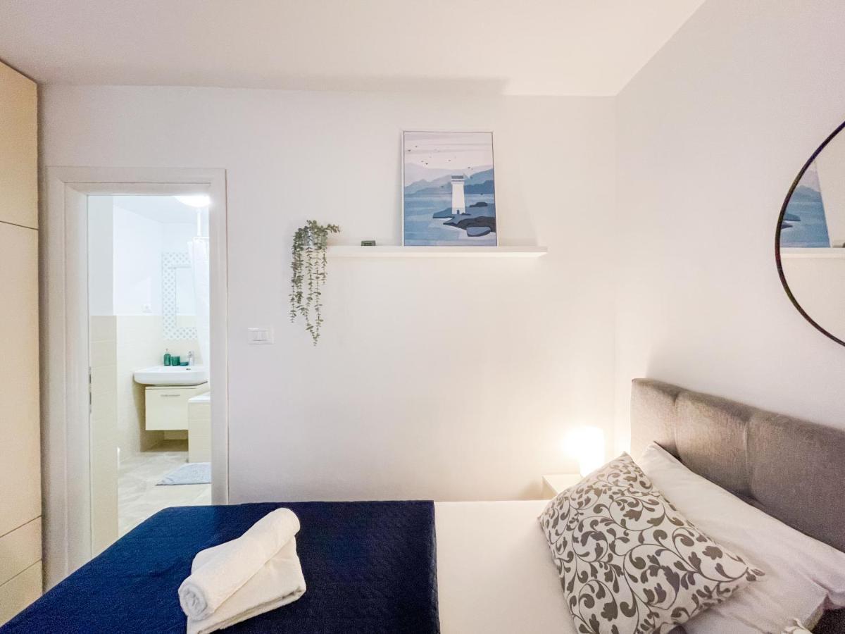 Apartment Zenta With Free Private Parking Split Eksteriør bilde
